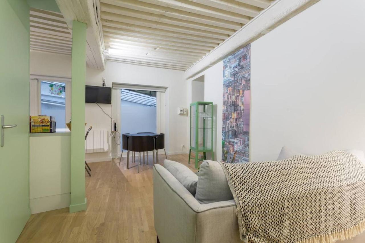 Character Apartment 6 People - City Center 리옹 외부 사진